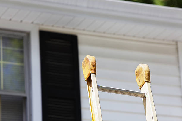 Affordable siding repair and maintenance services in Central City, NE